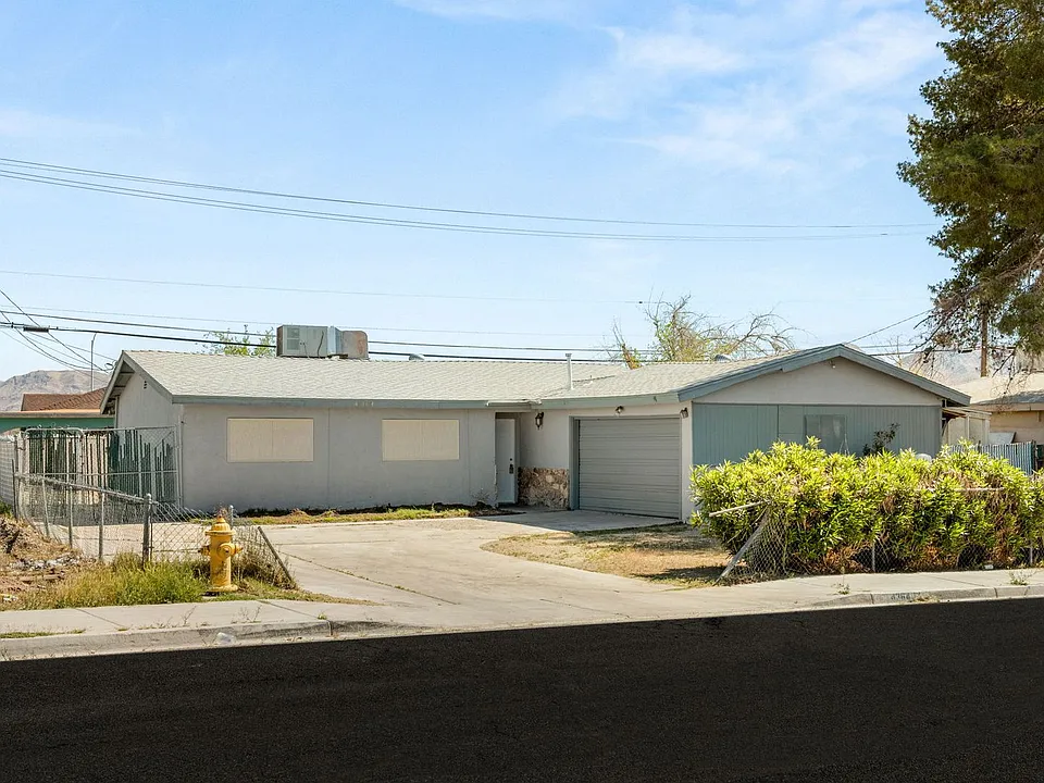 4364 Calimesa St