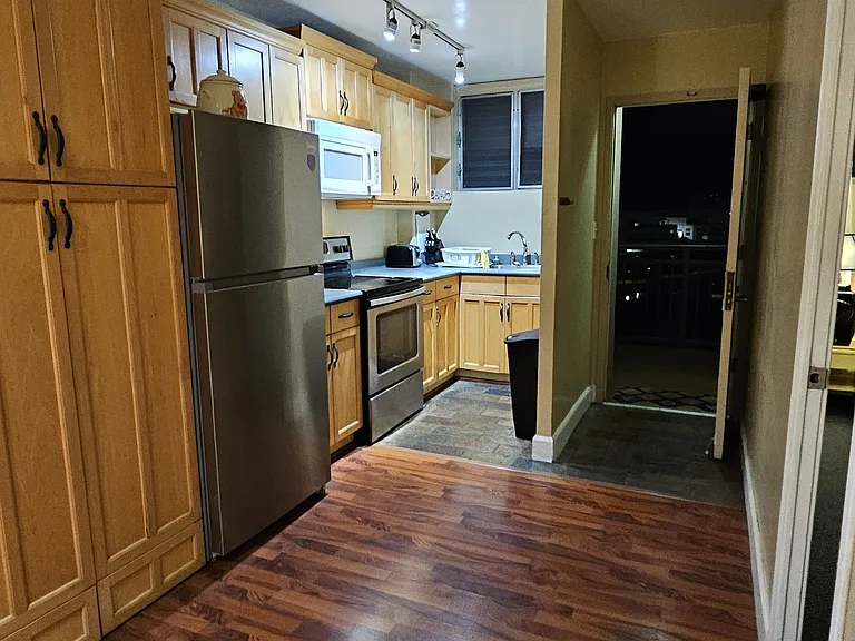 1684 Ala Moana Blvd #1052 — Photo 17