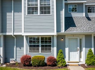 7 Evergreen Way, Pawling, NY 12564