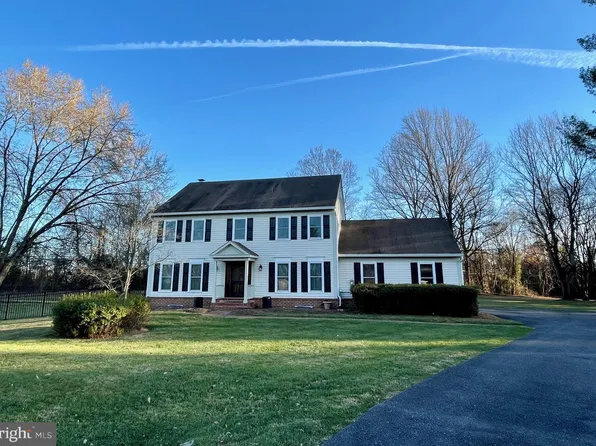 15729 Pagano Ln, Germantown, MD 20874