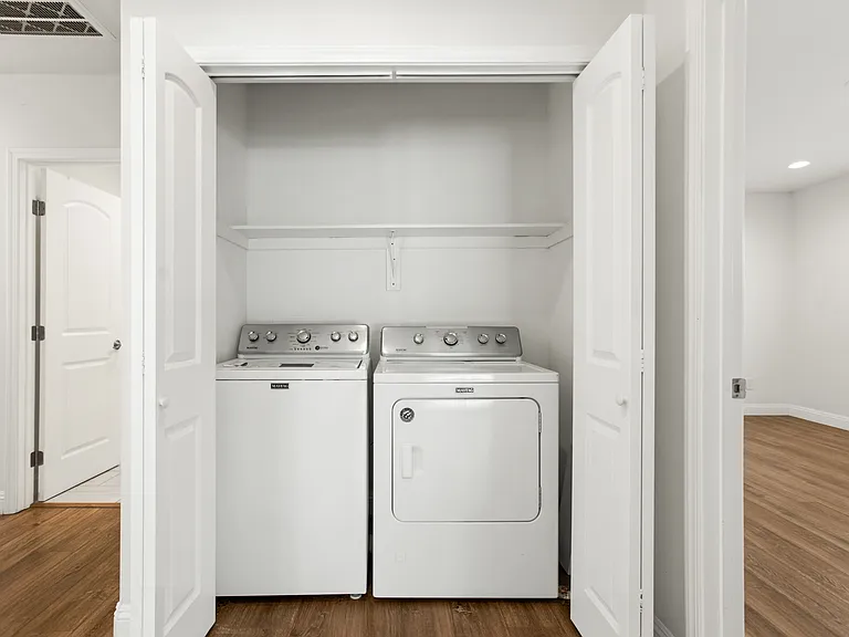 720 S 3rd Ave — Photo 17
