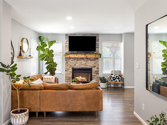 4th image of 9876 Aftonwood Street
