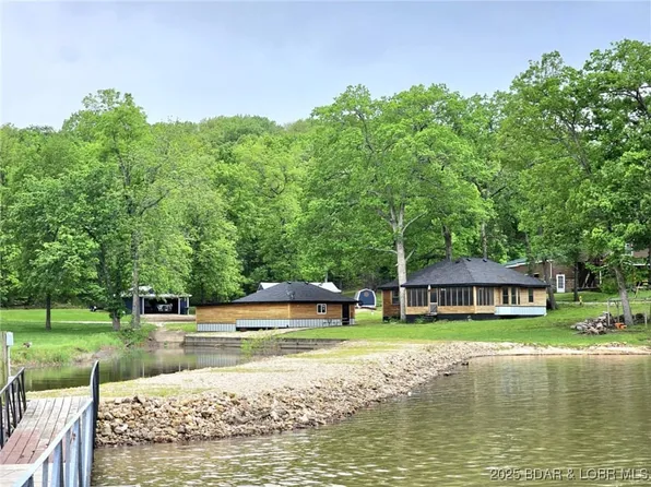 1107 Outlook Dr, Edwards, MO 65326