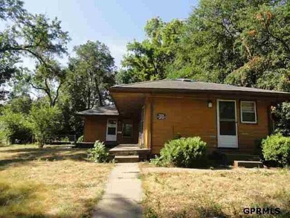 Front of the property.