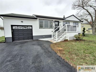 397 Lake Ave, Colonia, NJ, 07067