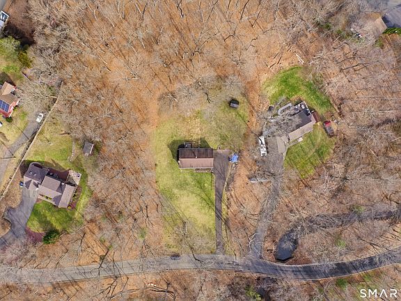 5th image of 55 Saw Mill Road