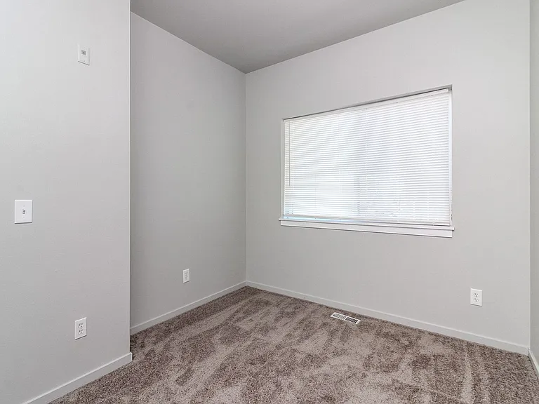 10830 SE 192nd St — Photo 32
