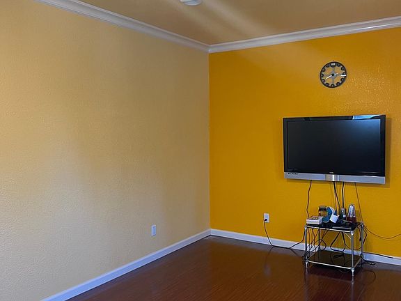 Bonus room as office or TV entertainment
