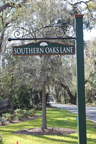 1st image of 153 Southern Oaks Ln