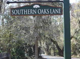 153 Southern Oaks Ln, St Simons Island, GA 31522