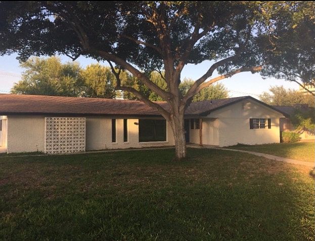 1st image of 1122 Kerria Ave