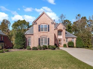 6435 Jones Creek Ct, Suwanee, GA 30024