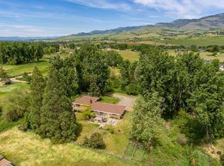 300 Normal Ave, Ashland, OR 97520