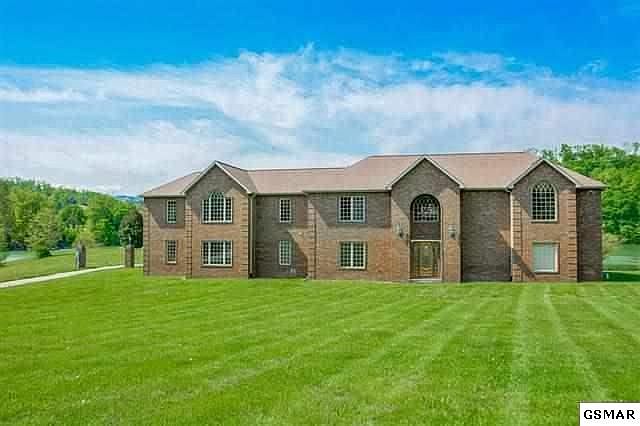 1st image of 101 Lake Breeze Dr
