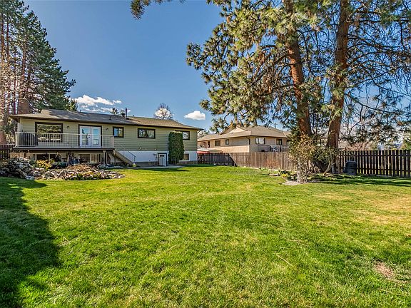 3rd image of 2418 Fairhall Rd