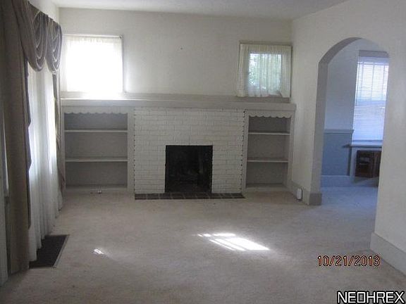 5th image of 1942 17th St