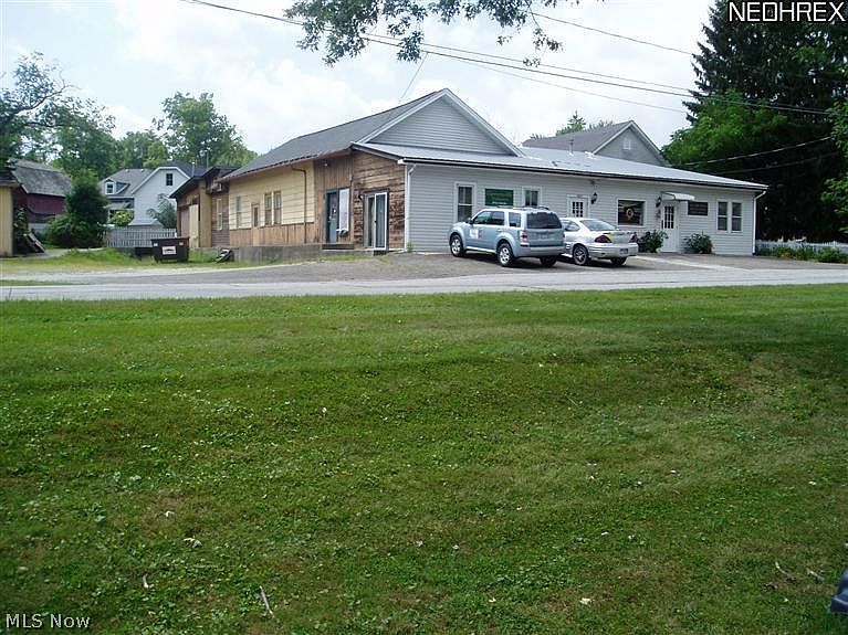 1st image of 10659-10661 Highland Ave