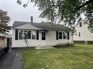 7621 Odell Ave, Bridgeview, IL 60455