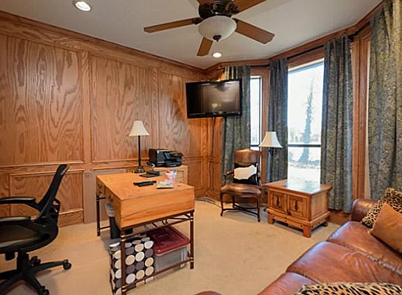 5th image of 212 Woodland Dr