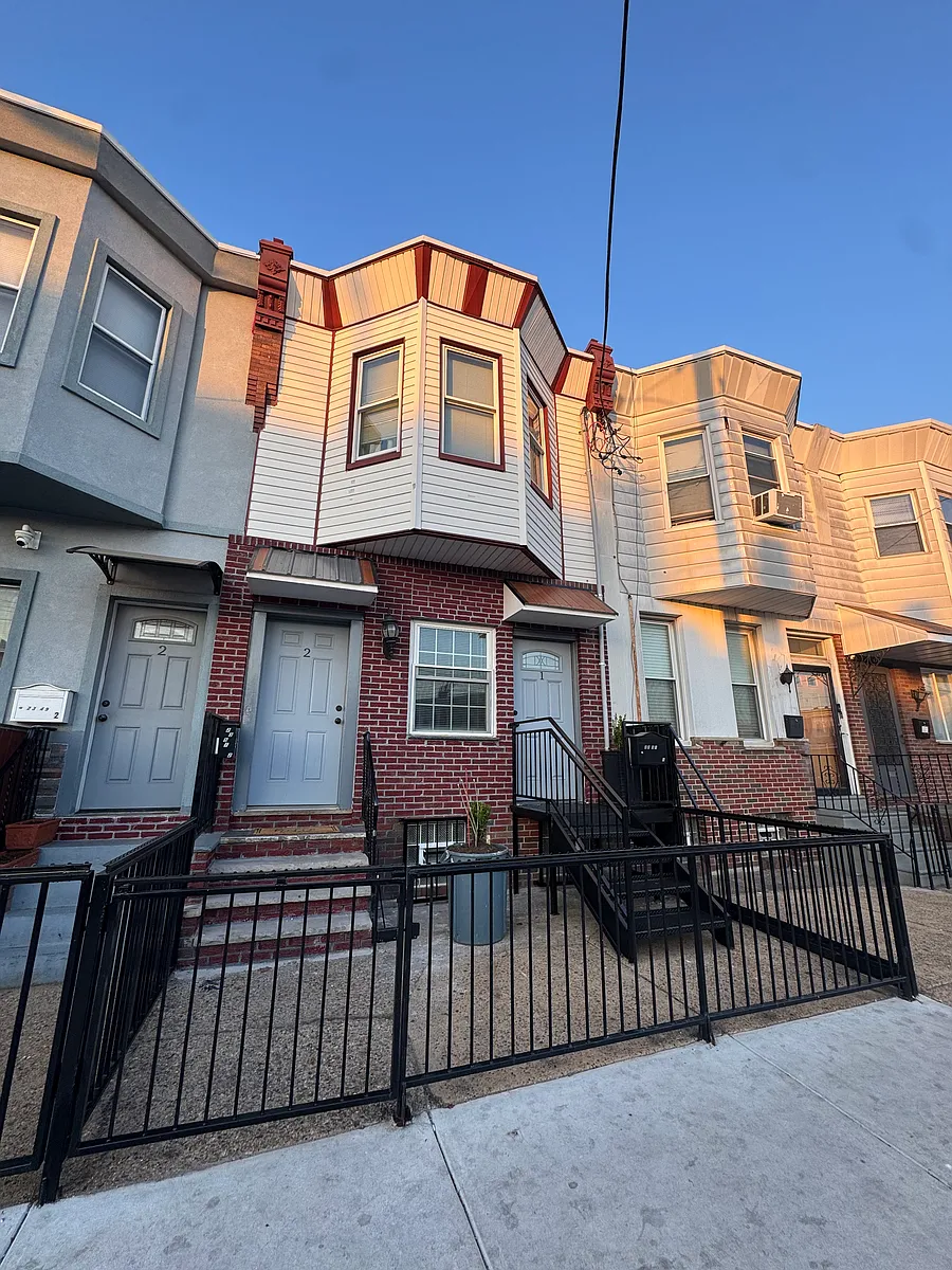 Building Photo - 2351 E Allegheny Ave #1