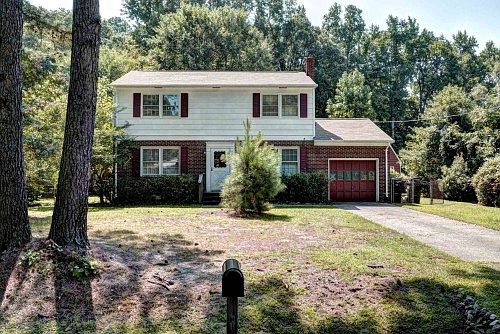 1st image of 113 Lambs Creek Dr