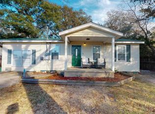 962 N Lloyd St, Crestview, FL 32536