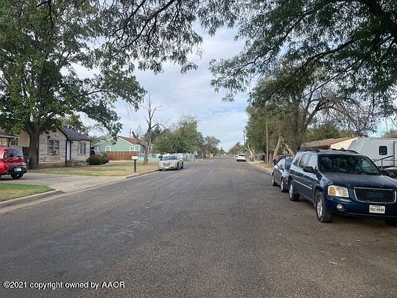 5th image of 4023 NE 15th Ave