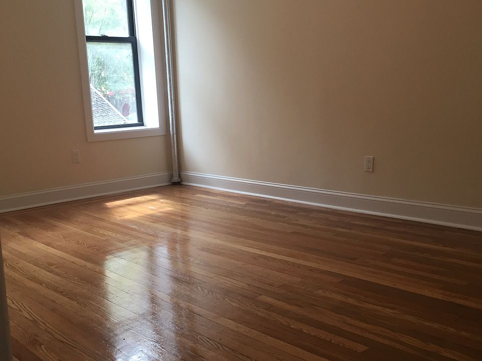 1st image of 135 Clarkson Ave APT A2