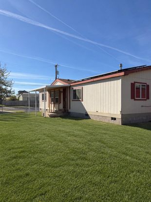 105 N Willow St, Merrill, OR 97633