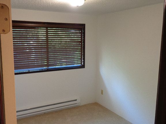5th image of 8145 NE Beachwood Ave