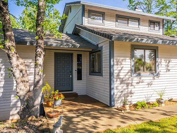 2nd image of 4610 Mira Vista Ct