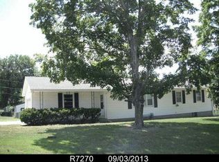 3343 NW 43rd St, Topeka, KS 66618