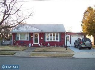 312 Pine St, Burlington, NJ 08016