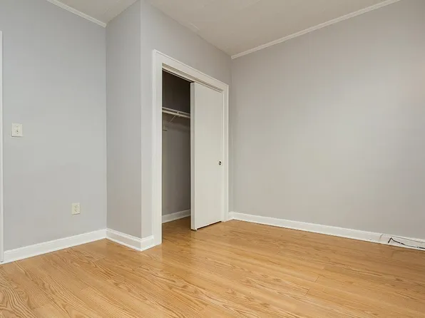 81 East 24th Street image 30 of 40