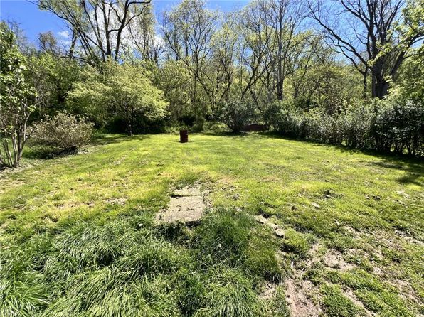534 Broadway St, Masontown, PA 15461