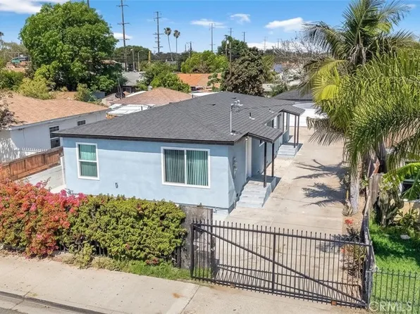 2417 W Stanford St, Santa Ana, CA 92704