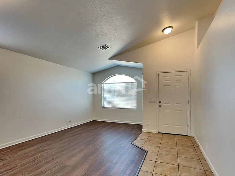 9255 W Brown St — Photo 4