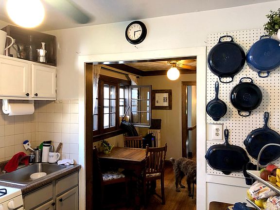 5th image of 234 Lathrop Ave APT 1
