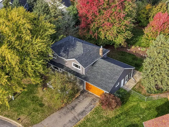 600 Chicago Dr, Burnsville, MN 55306