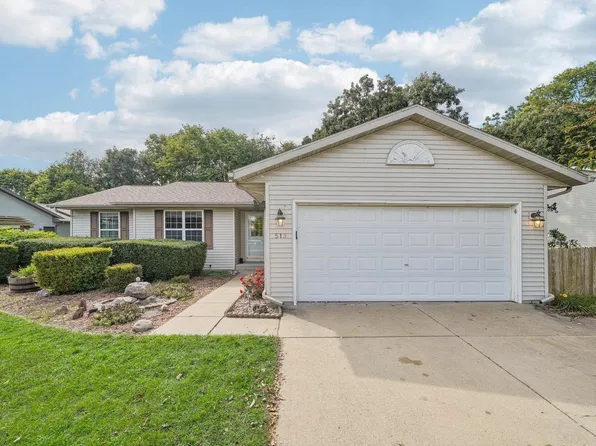 513 Brighton Way, Fort Atkinson, WI 53538