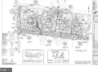 10058 Walker Meadow Ct, Great Falls, VA 22066