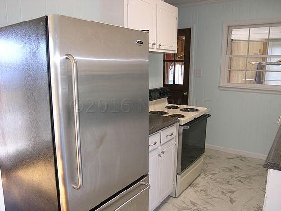 5th image of 1809 Calico Dr