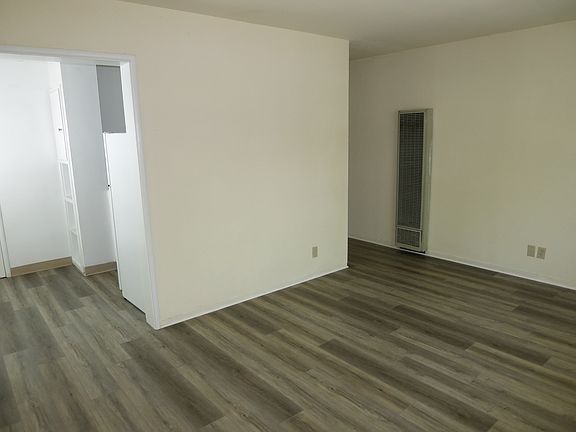 3rd image of 1712 O St APT 2