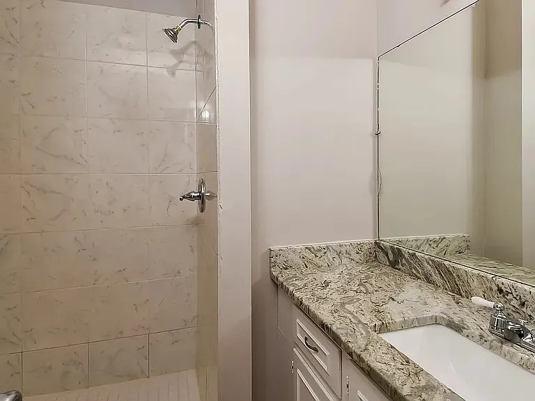242 Holmsbury Rd — Photo 5