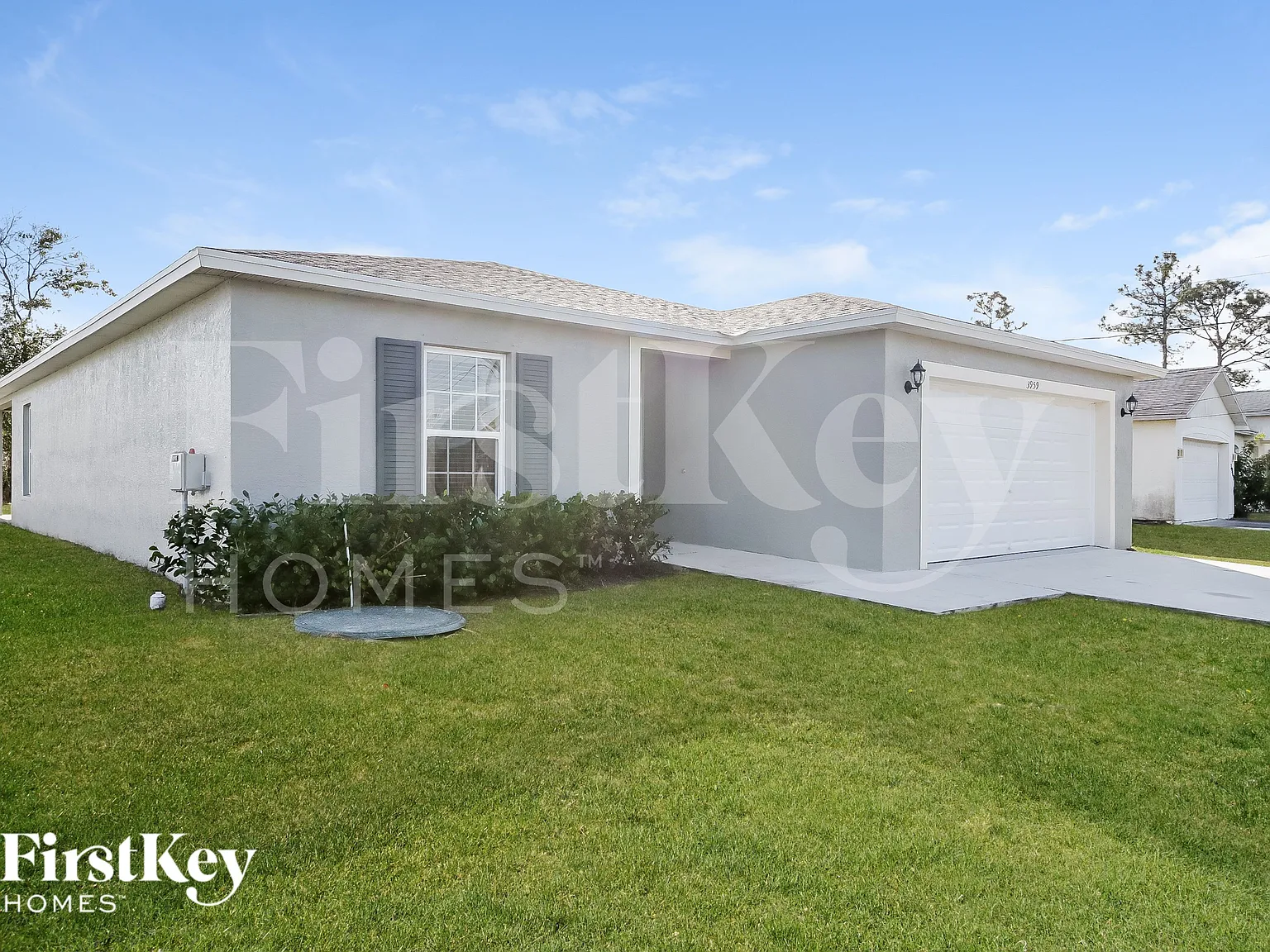4 bed, 2.0 bath, 1833 sqft, $2,255 — Photo 2