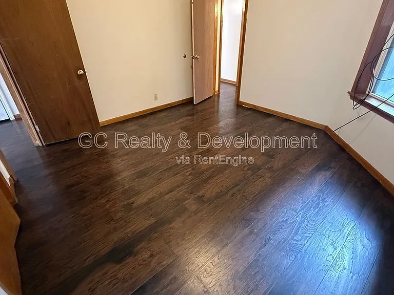 6124 S Whipple St #1 — Photo 5