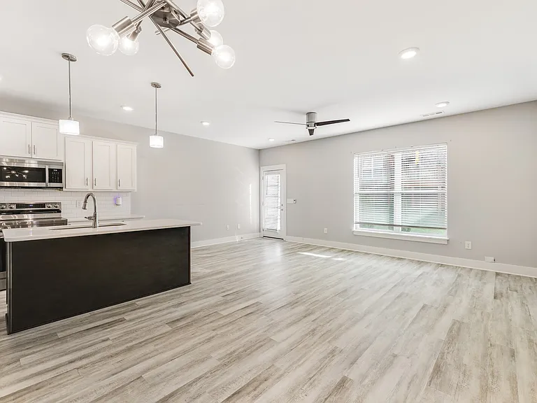 1309 Halter Park Dr — Photo 8