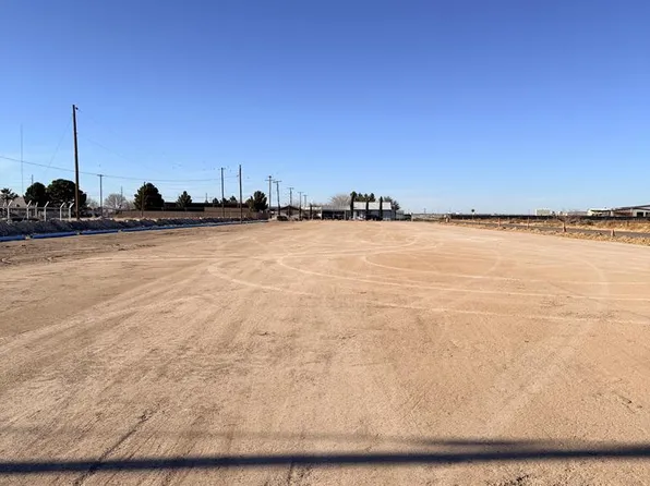 Na N Oak St, Pecos, TX 79772