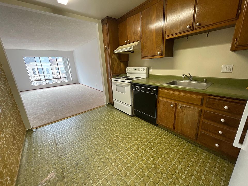 1st image of 438 23rd Ave APT 2