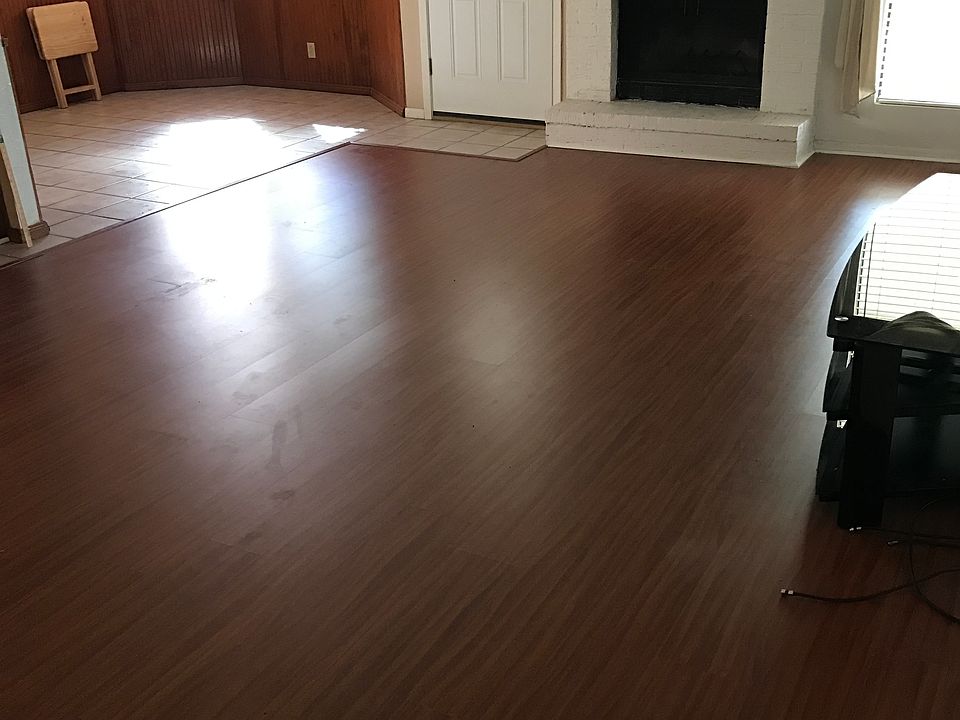 2nd image of 9125 Monica St